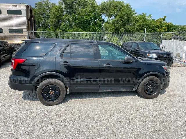 Unit 17055 - 2017 Ford Explorer 4X4 Gas, 3.7L V6, was a police vehicle