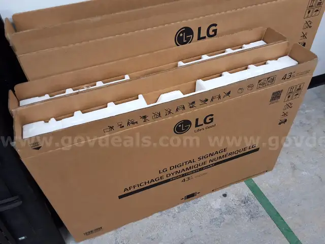 (7) Used 43&#x22; Television