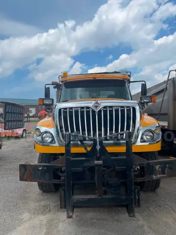 2014 International WorkStar 7600