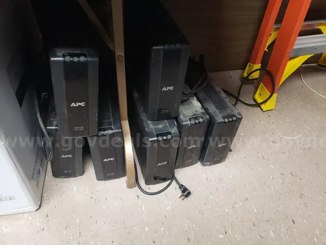 APC Back-UPS Pro1000 (7) Total