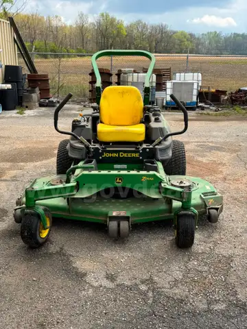 John Deere z930M Zero-Turn Mower