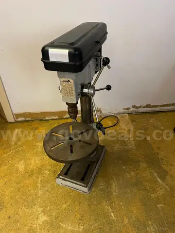 Manhattan Model #951220 1/2 HP Heavy Duty Drill Press