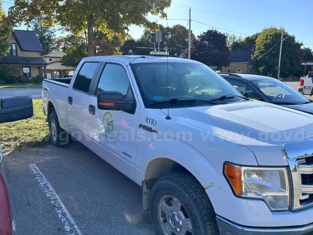 2013 Ford F-150 XL SuperCrew 4WD