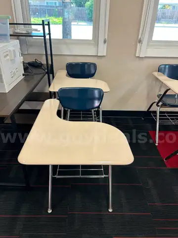 Lot of 40 Student Desks