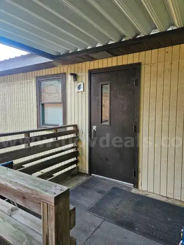 97 Southern Structure Inc  40 x 24