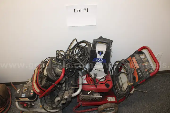 Multiple Used Pressure Washers