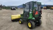 2016 John Deere 1025R Sub-Compact Riding Tractor w/ Snowblower, Loader and Broom