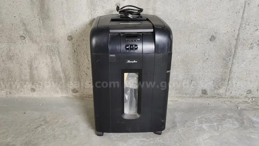 Paper Shredder: Swingline 500M