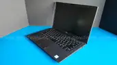 Laptop: Dell Latitude 7400