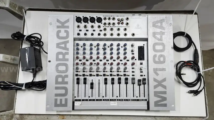 12-Channel Mic/Line Mixer: Behringer Eurorack MX1604A