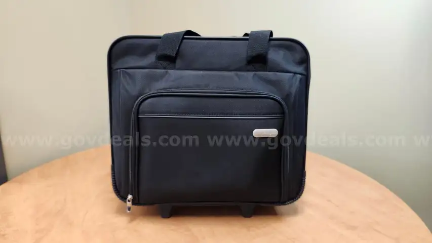 Rolling Laptop Case: Targus 16&#x22;