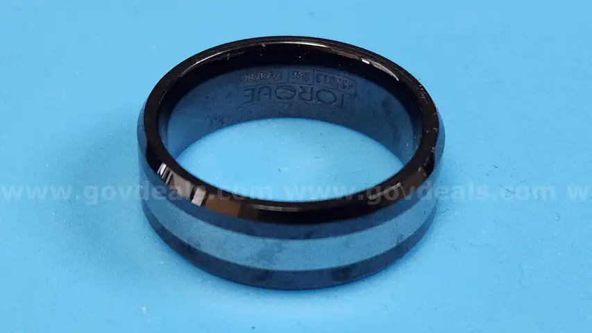 Ring, Torque: Size 10.5