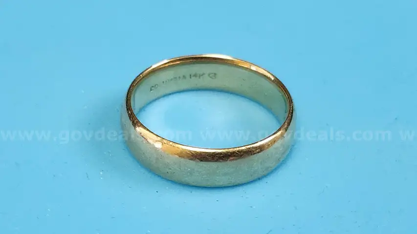 Ring: Size 11