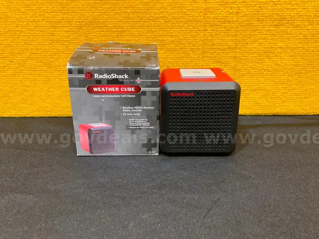 (1) RadioShack Weather Cube