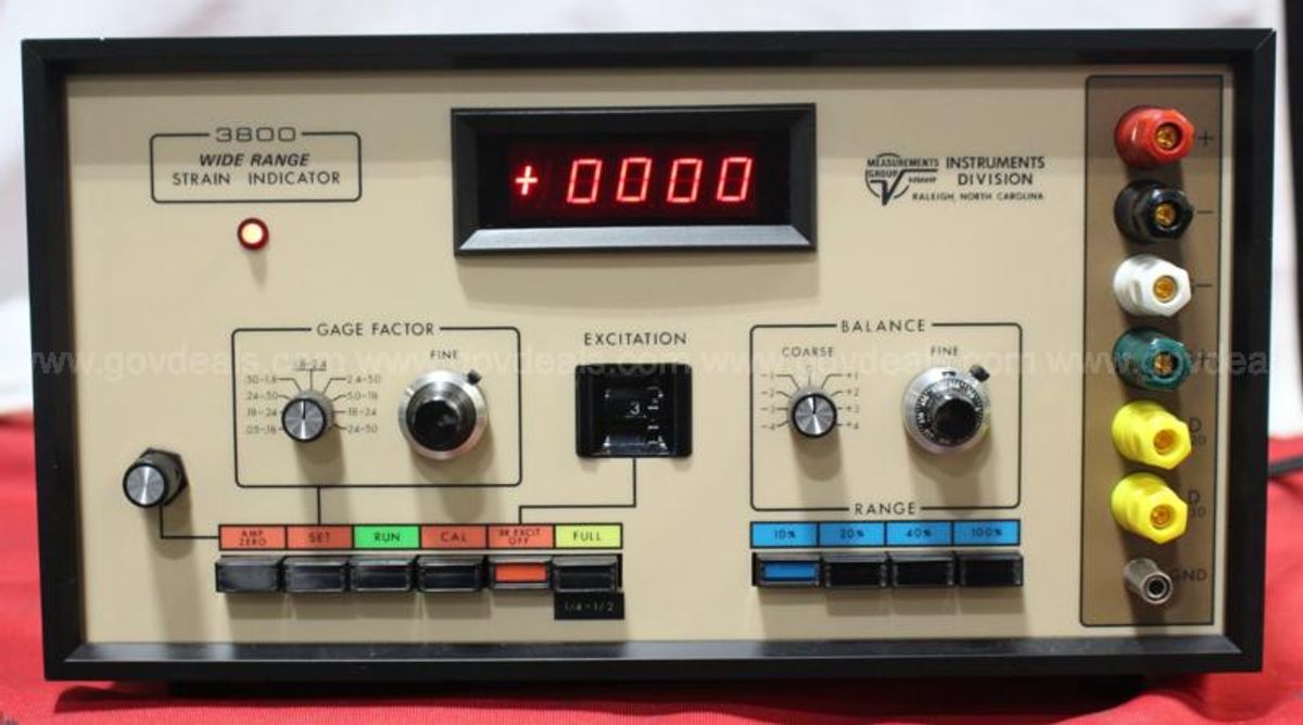 (1) Vishay Measurements Group Model 3800 Wide Range Strain Indicator ...