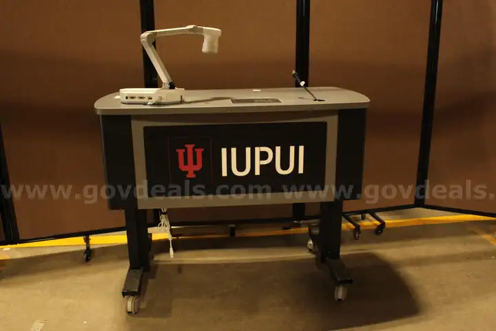 (1) IUPUI Mobile Multimedia Podium with Epson Document Camera