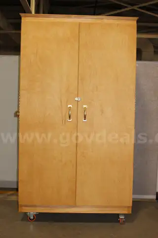 (1) Mobile Wooden Flat File Storage Cabinet