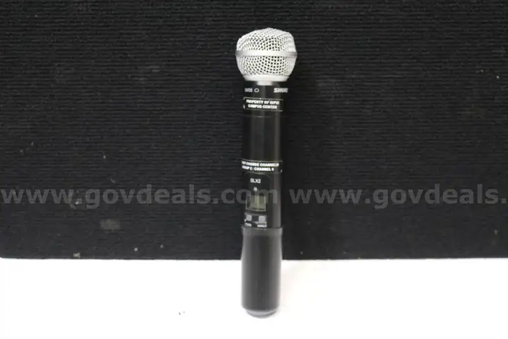 (1) Shure SM58/SLX2 wireless microphone