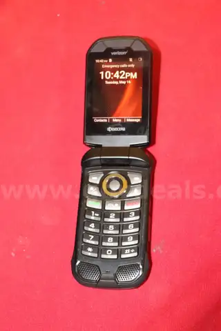 (1) Verizon Kyocera Flip Phone