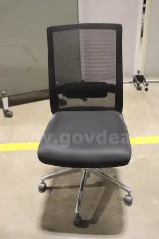 (1) Black Mesh Office Chair w/ Casters