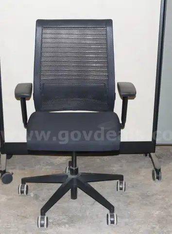 (1) Steelcase Chair-Black