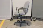 (1) Global Upholstery Office Chair