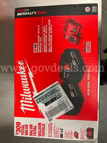 Milwaukee M18 Red Lithium XC4.0 Starter Kit