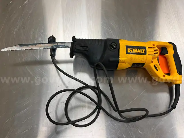 Dewalt corded reciprocating saw