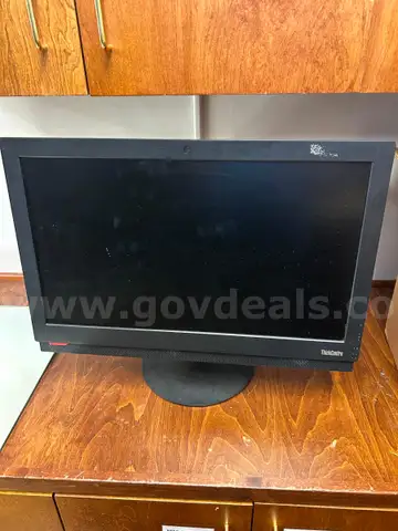 Lenovo Thinkcentre M900z All-In-One Computers- Quantity of Six (6) units