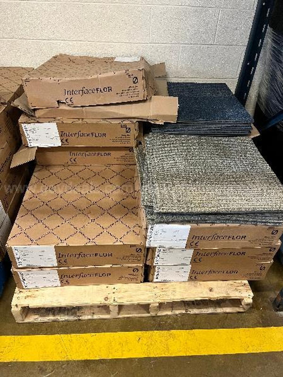 900-square-feet-of-carpet-squares-2-allsurplus