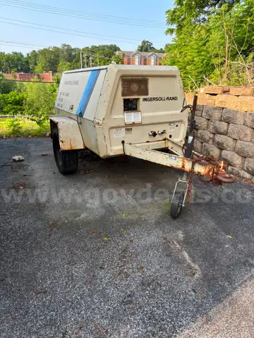 USED AIR COMPRESSOR for Auction