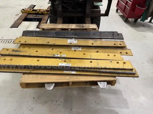 5&#x27; Carbide Cutting Edges (Lot of Qty. 11)