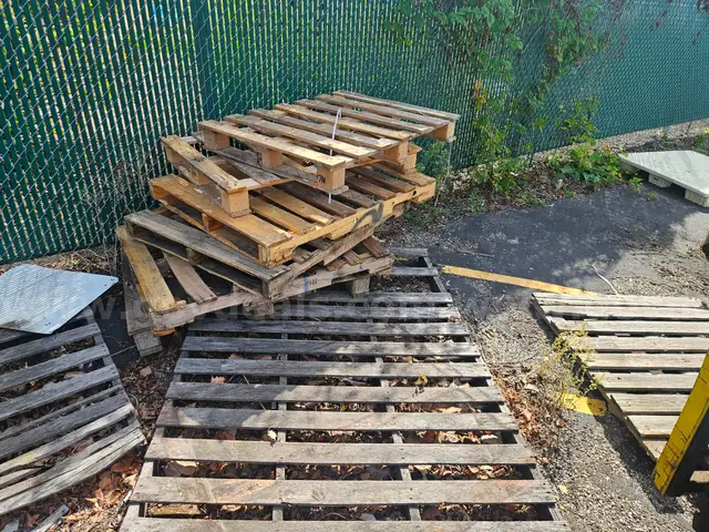 Wood Pallets