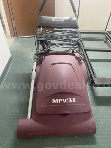 Minuteman Commercial Vacuum