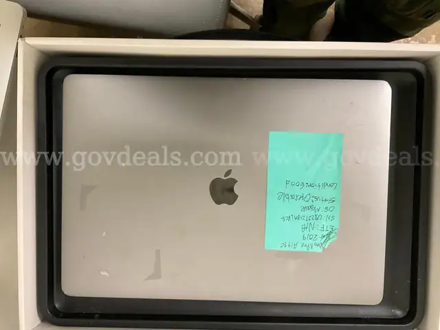 Laptop, Apple, MacBook Pro, Model A1990