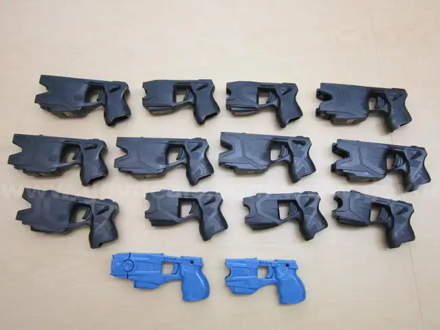 Lot of 14 Axon Tasers