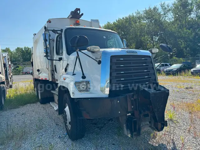 2016 Freightliner 108SD 20YD COMPACTOR / 165009 - LOT41 - R