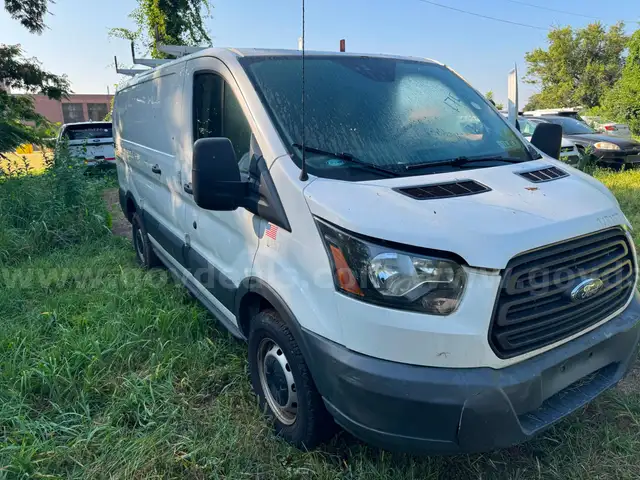 2017 Ford TRANSIT 250 CARGO VAN / 175157 - LOT12 - R