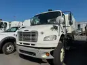 2017 Freightliner M2 Street Sweeper / 177058 - LOT40 - R