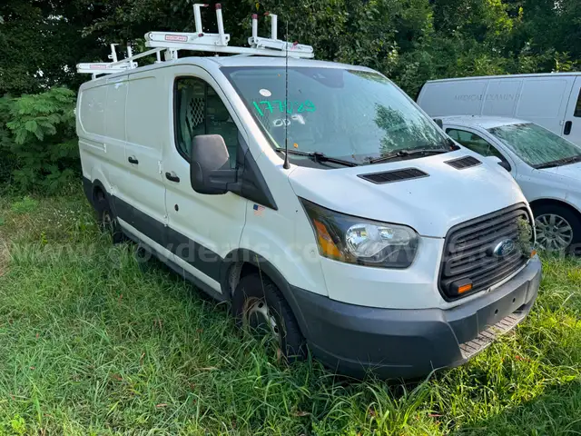 2017 Ford TRANSIT 250 CARGO VAN / 177089 - LOT9 - R