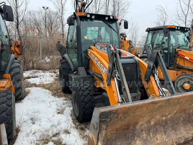 2016 Case 590SN 4X2 Backhoe Loader / LOT433 - 160128 - R