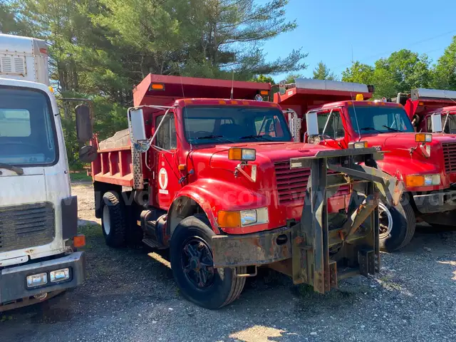 1990 International 4900