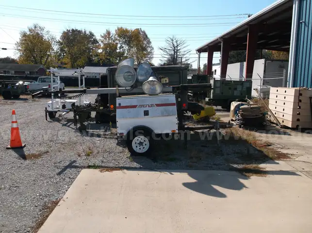 Trailer mounted Magnum light tower w/Generator