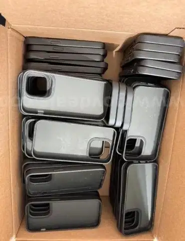 Lot of Used iPhone 14 Pro Cases