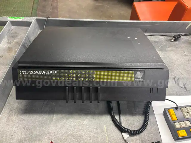 Xerox &#x22;Kurzweil Reading Edge Optical Recognition Speech Synthesizer