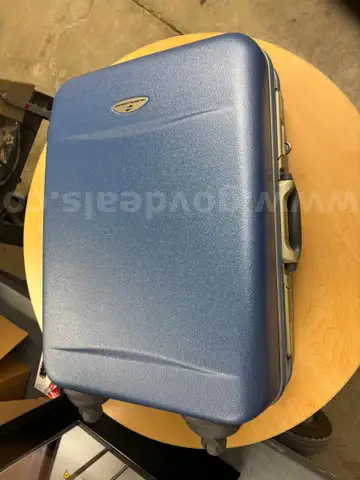 (1) Suitcase
