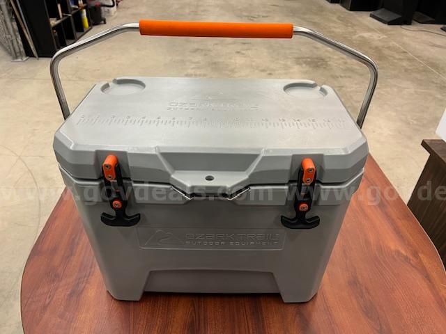 Ozark Trail Cooler SEIZED GovDeals   1108 2870 1 