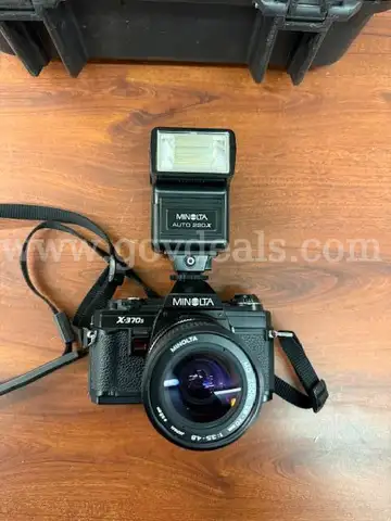 Minolta x-370s 35mm SLR Camera