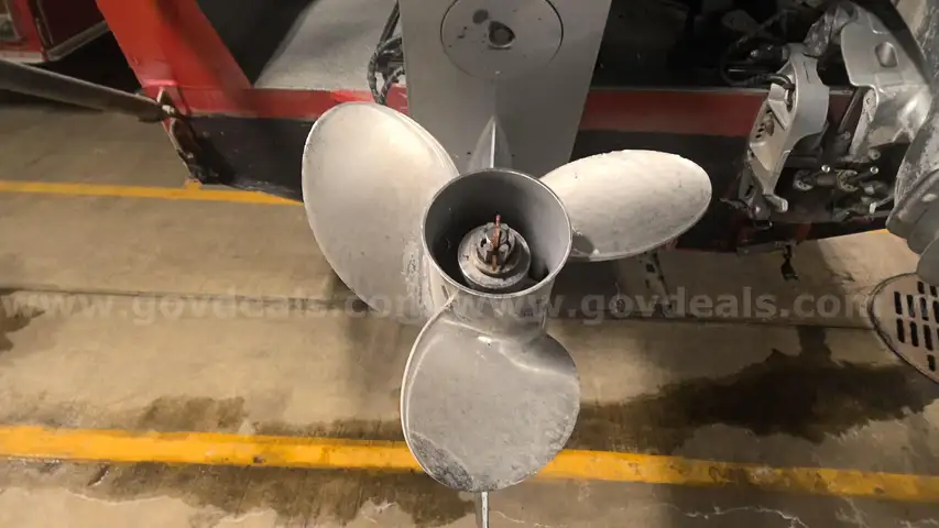 2015 Honda Marine Outboard VTEC 4 Stroke Unleaded - Port Side Motor