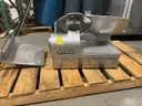 Meat slicer